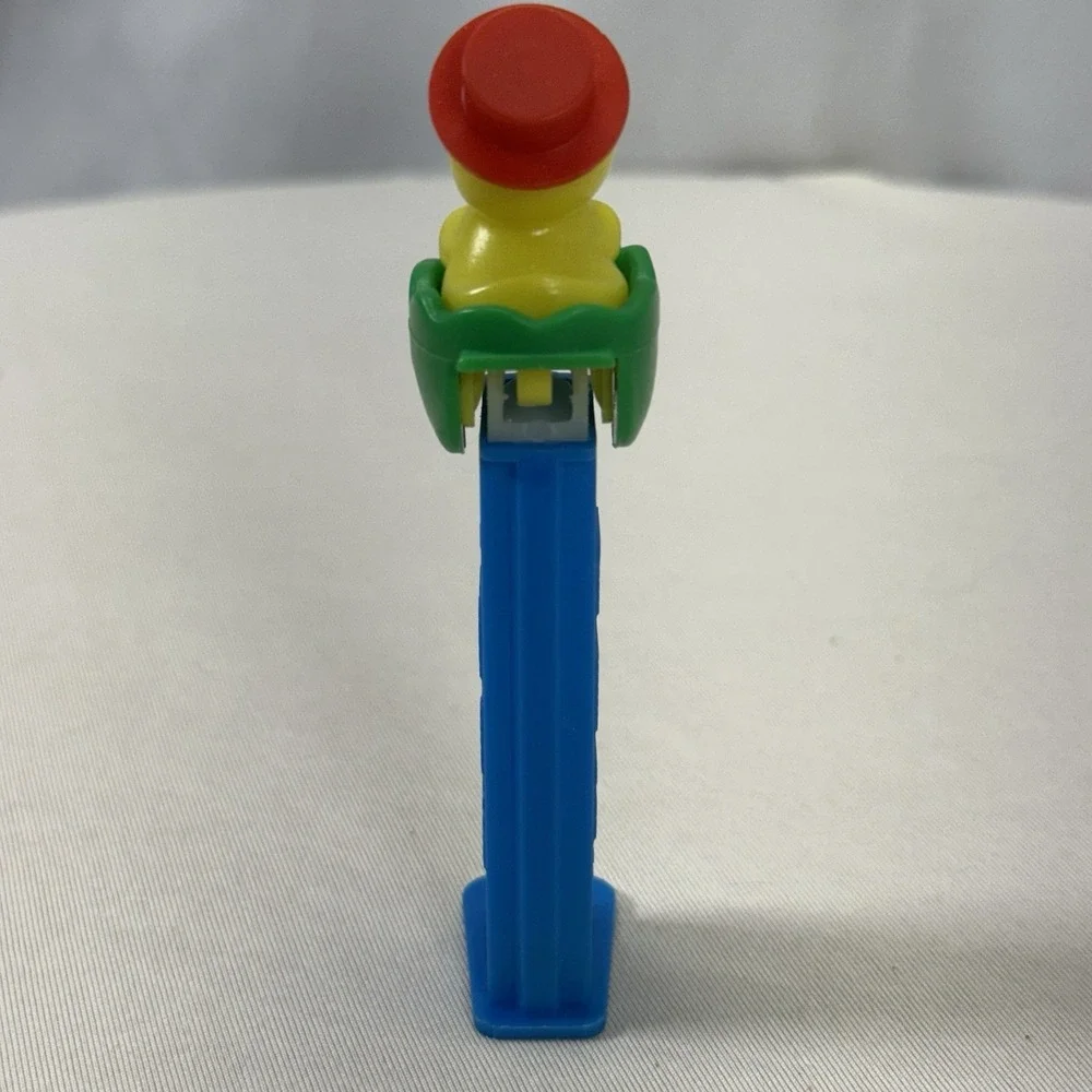 Pez‎ Despenser Chick In Green Egg W/ Red Hat Footed Blue Vintage